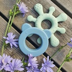 Rattle + teether blue-green