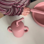 Cup with straw silicone dusty rose